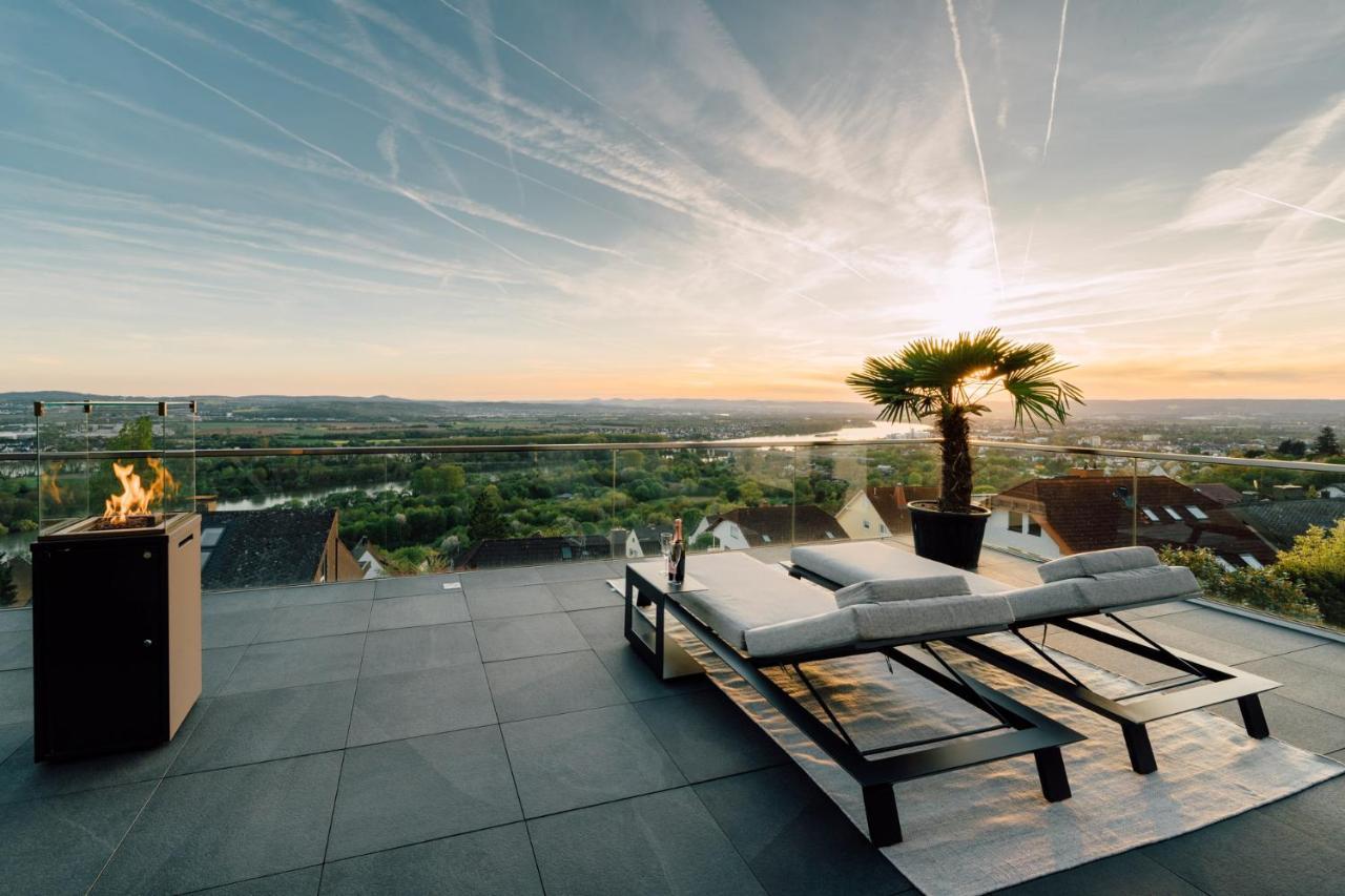 Traumblick Trifft Luxus! Apartment Weitersburg Bagian luar foto
