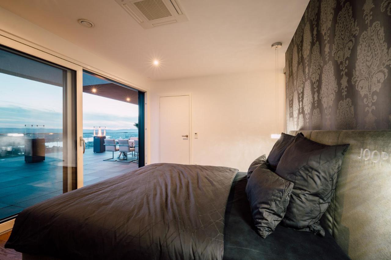 Traumblick Trifft Luxus! Apartment Weitersburg Bagian luar foto
