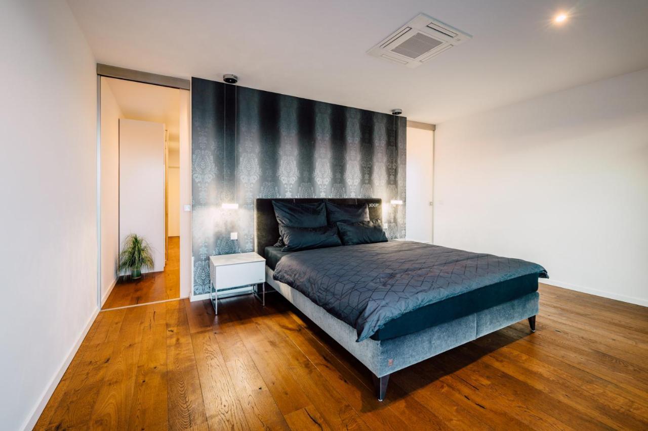 Traumblick Trifft Luxus! Apartment Weitersburg Bagian luar foto